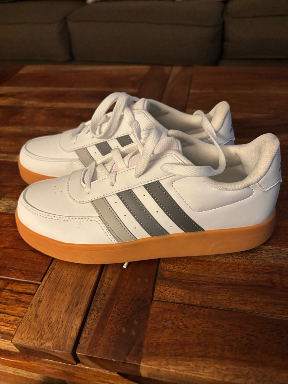 Kids White Adidas Sneakers with Gum Sole - Classic Casual Style